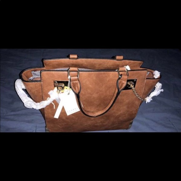 Cartera - Picture 3 of 3